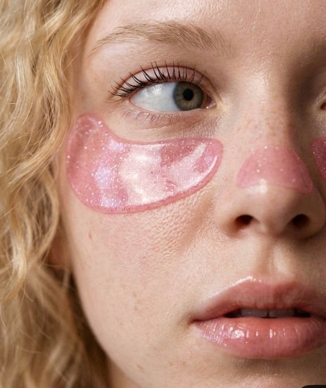Hydrating Rose Gold Under-Eye Hydrogel Patches (60 Pieces / 30 Pairs)