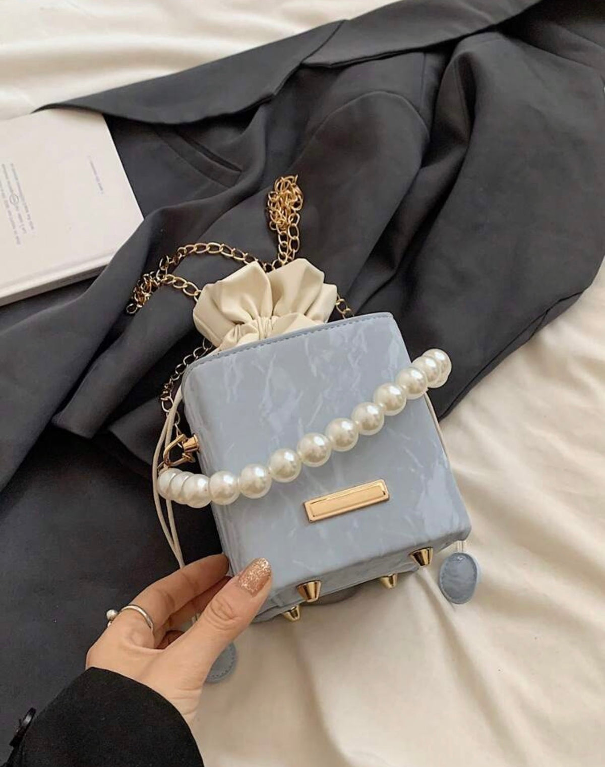 Pearl Strap Drawstring Bucket Bag