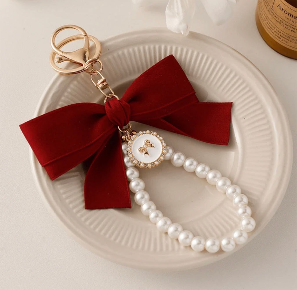 Vintage Pearl Bracelet & Black Velvet Bow Bag Charm
