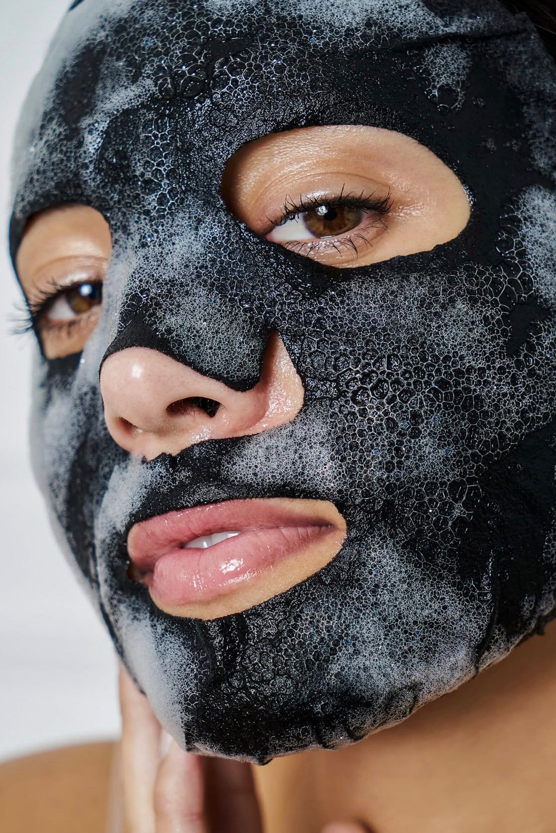 Effervescent Charcoal Detox Bubble Mask