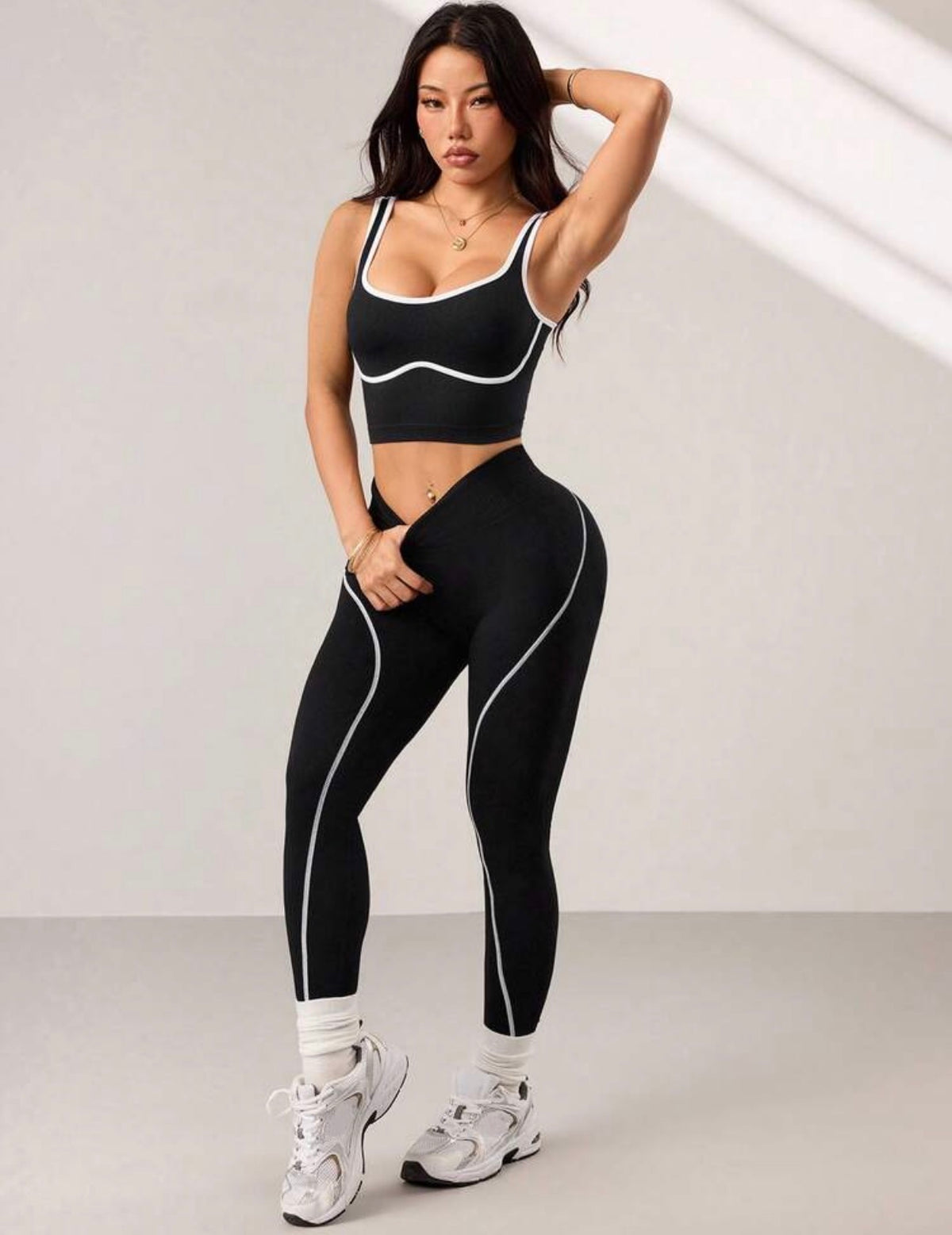 Contrast Trim Seamless Activewear 2 piece set